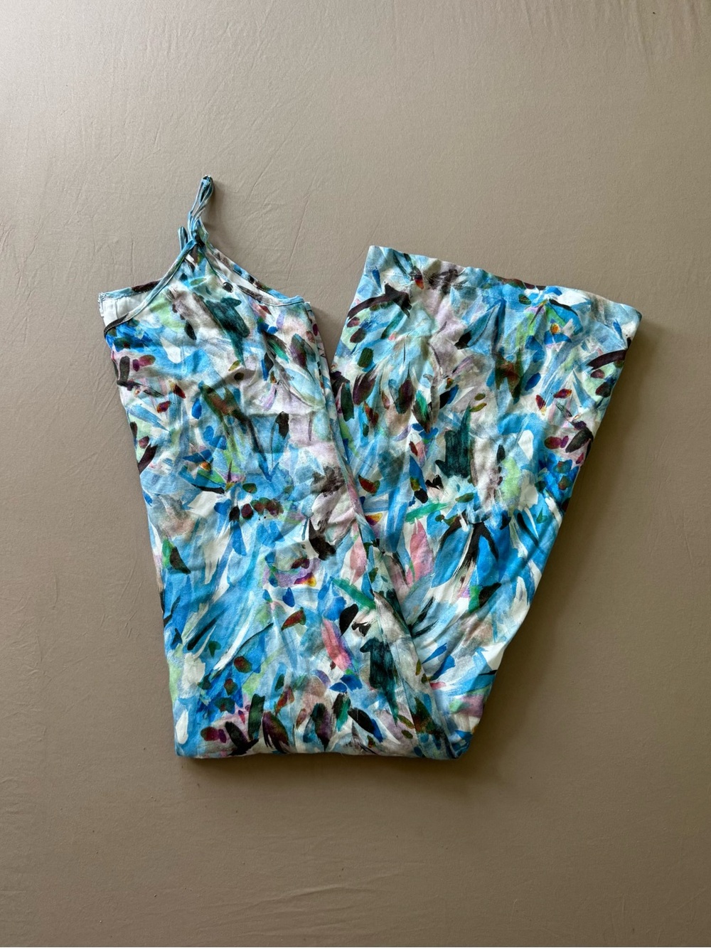 Adina Las Vegas Abstract Floral Printed Sleeveless Midi Dress